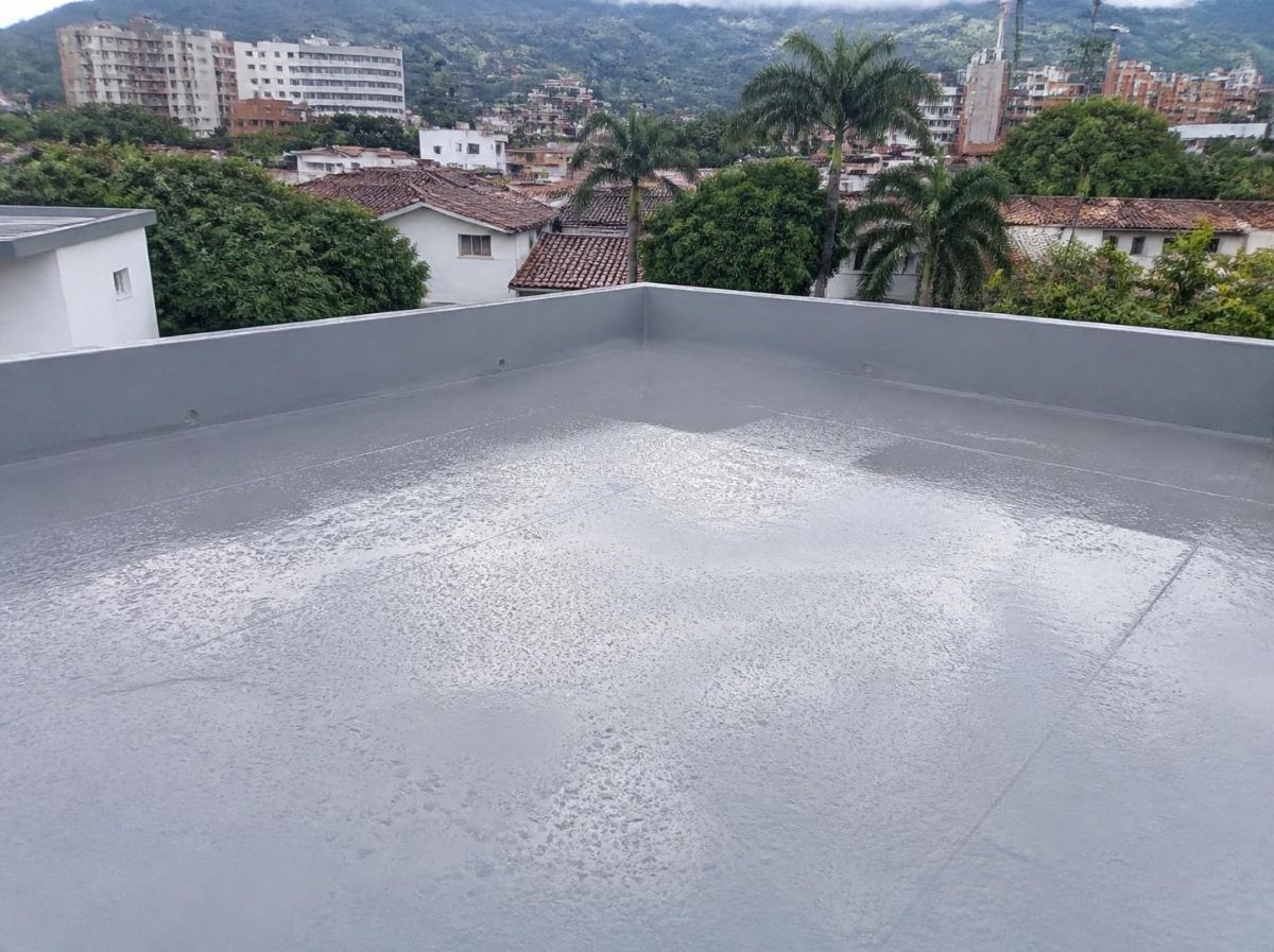 Terraza impermeabilizada después de la lluvia